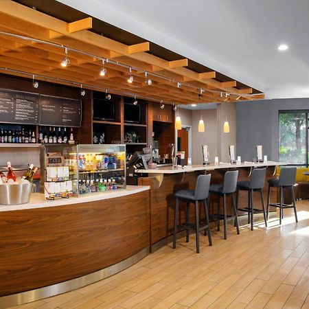 Courtyard By Marriott Jacksonville I-295/East Beltway Екстериор снимка