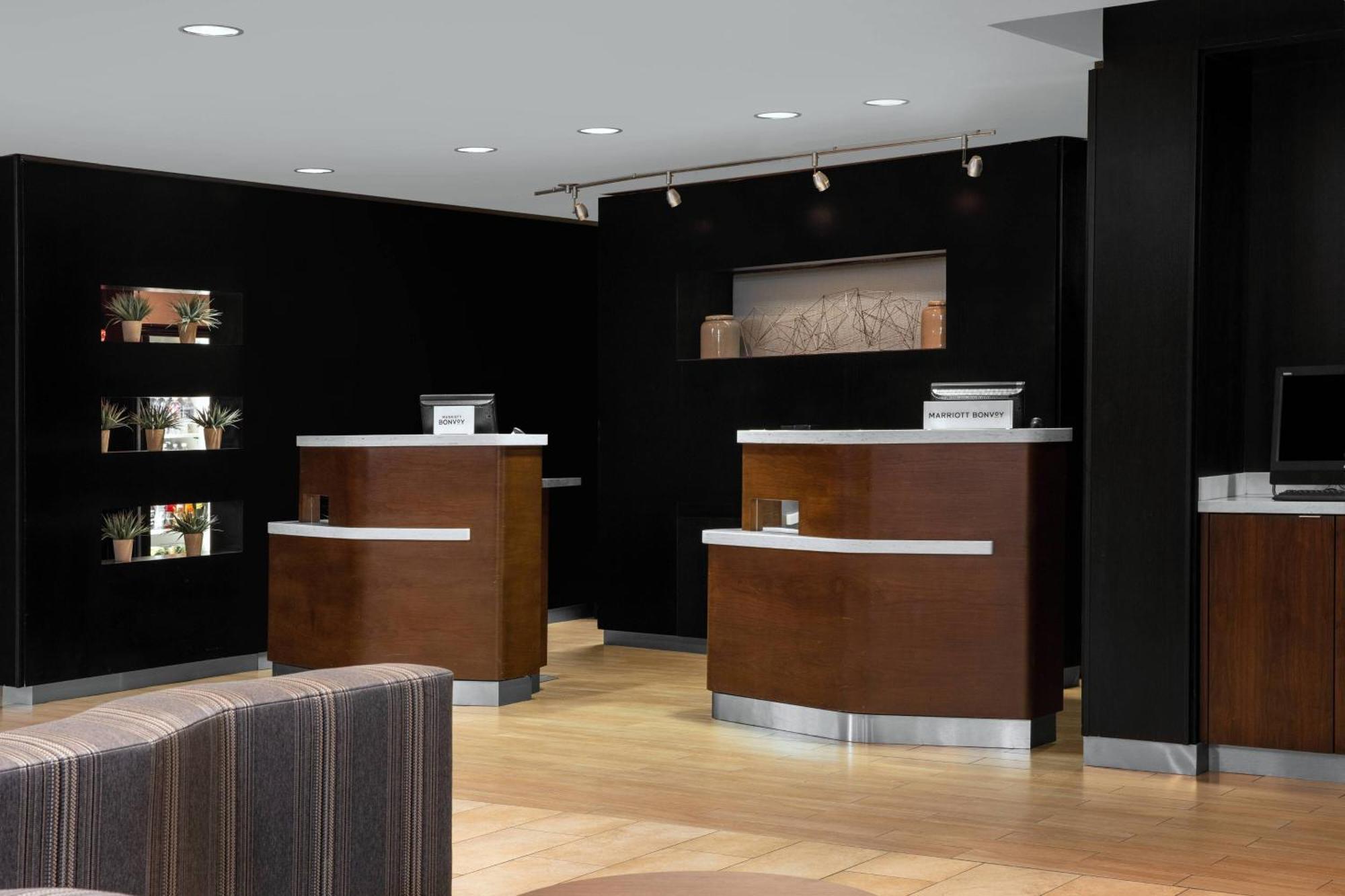 Courtyard By Marriott Jacksonville I-295/East Beltway Екстериор снимка