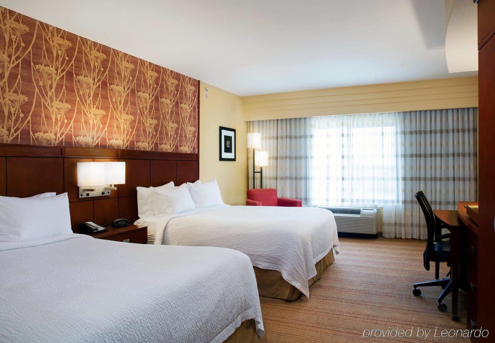 Courtyard By Marriott Jacksonville I-295/East Beltway Екстериор снимка
