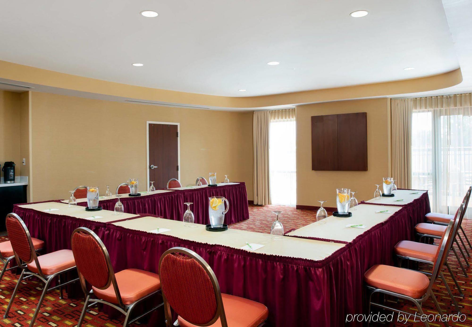Courtyard By Marriott Jacksonville I-295/East Beltway Екстериор снимка